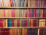 Eldre bøker, bokhylle, Føyen-samlinga